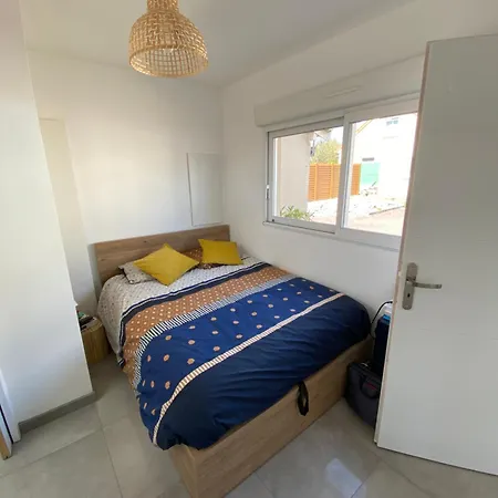 Cosy Le Mans Holiday home